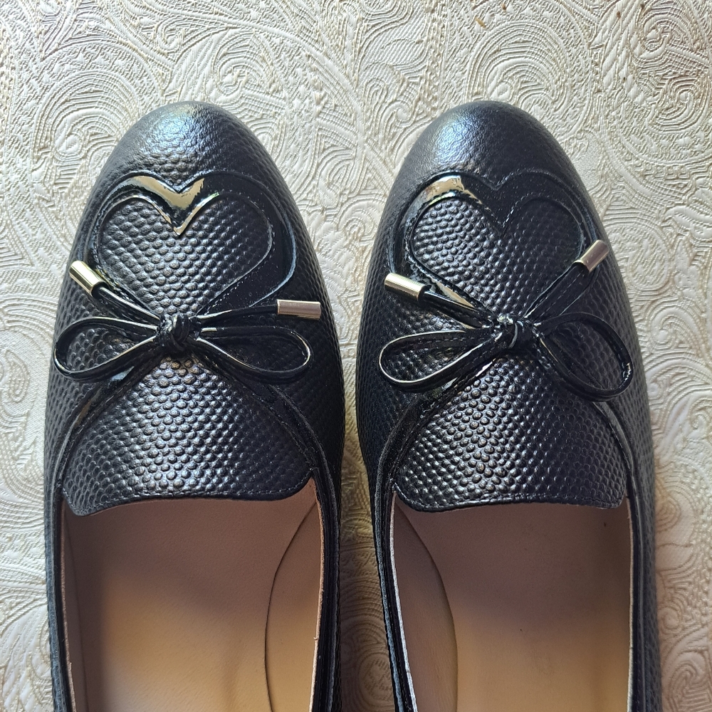 Eric Javits Black Flats 9.5 Narrow